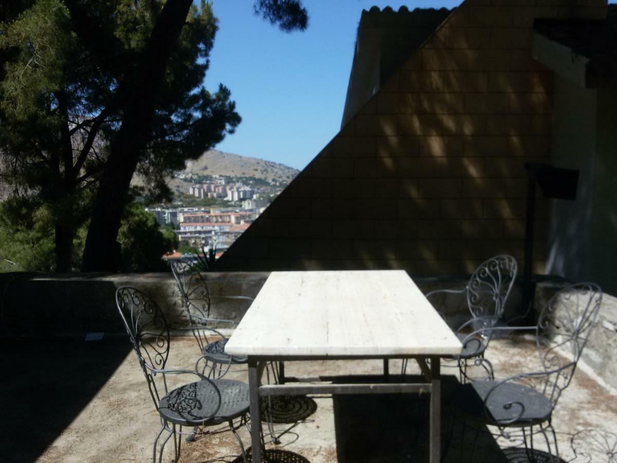 Villa Gianni Palermo Exterior photo