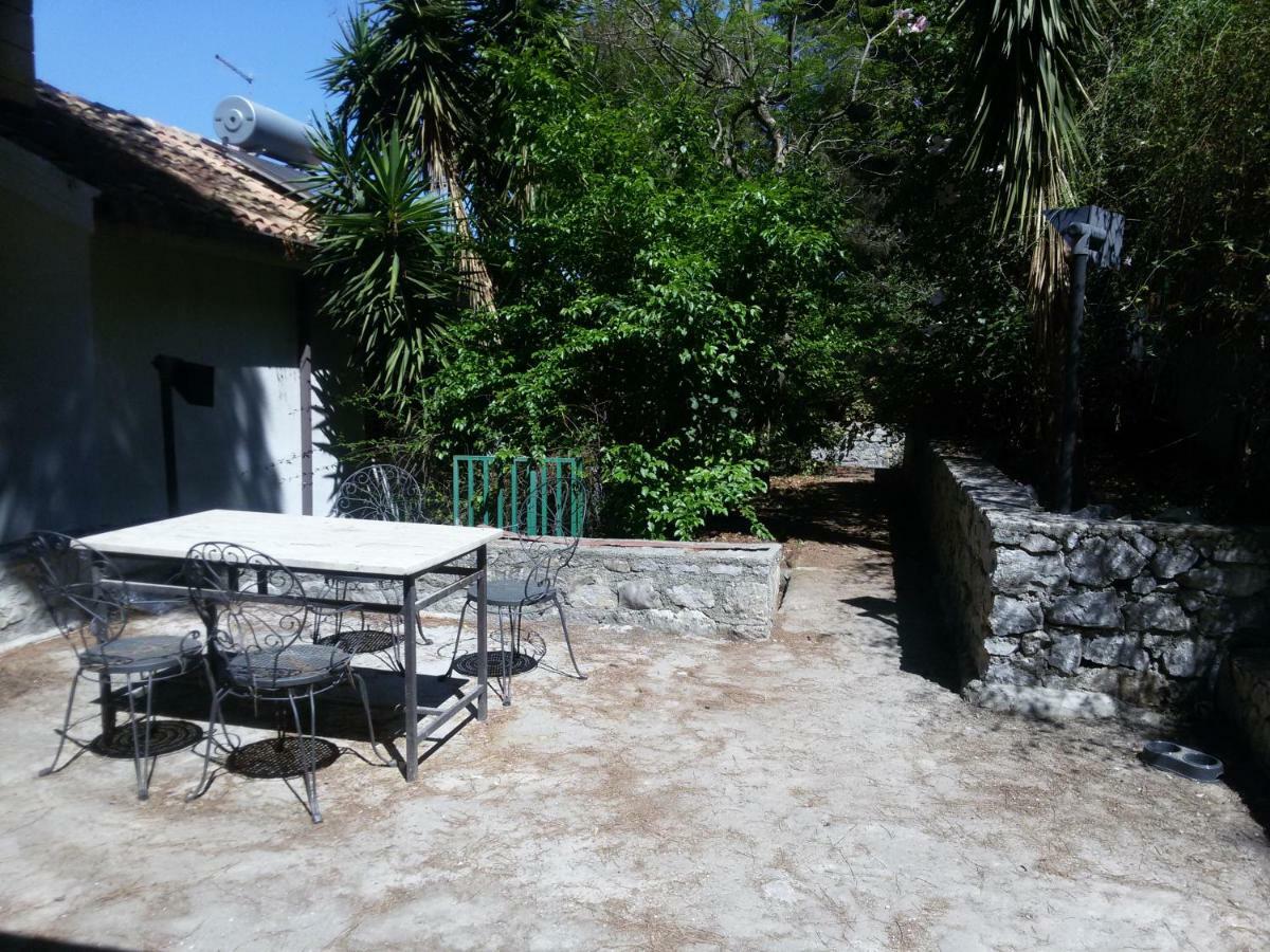 Villa Gianni Palermo Exterior photo